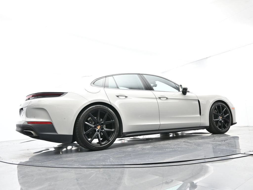 Certified 2025 Porsche Panamera RWD image 52