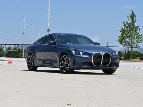 Used 2025 BMW 430i xDrive Coupe w/ Premium Package AWD/4WD image 2
