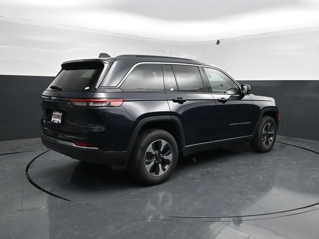 Used 2024 Jeep Grand Cherokee Limited 4xe AWD/4WD image 9