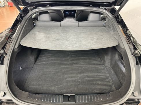 Used 2023 Tesla Model S Base image 37
