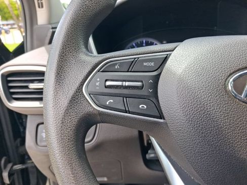 Used 2020 Hyundai Santa Fe SE FWD image 18