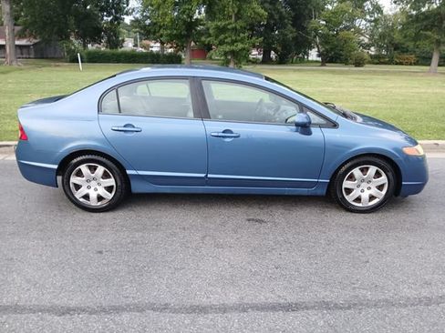 Used 2007 Honda Civic LX image 10