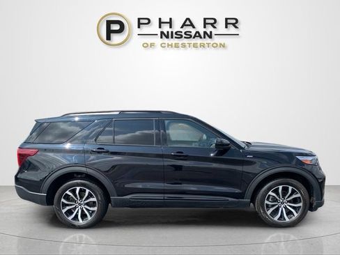 Used 2023 Ford Explorer ST-Line AWD/4WD image 6