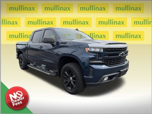 Used 2020 Chevrolet Silverado 1500 RST image 1