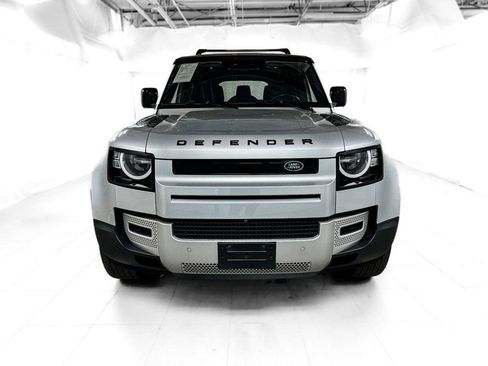 Used 2020 Land Rover Defender 110 image 2