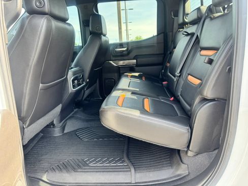 Used 2020 GMC Sierra 1500 AT4 w/ AT4 Premium Package AWD/4WD image 41
