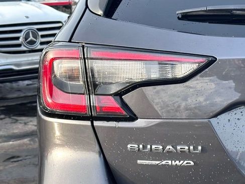 Used 2025 Subaru Outback Limited image 8