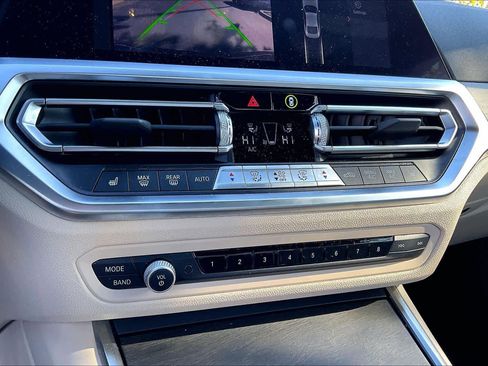 Used 2022 BMW 430i Coupe w/ Convenience Package image 33