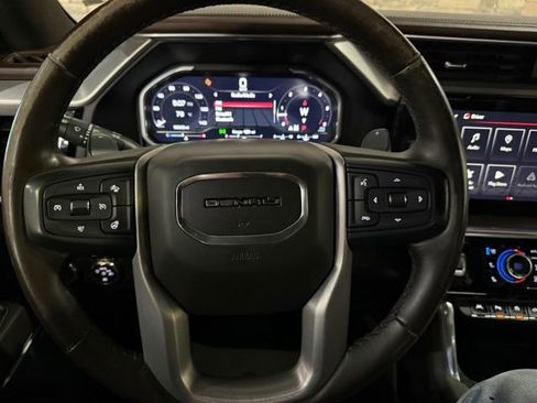 Used 2022 GMC Sierra 1500 Denali AWD/4WD image 17