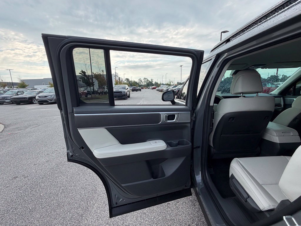 Used 2024 Hyundai Santa Fe SEL FWD image 49