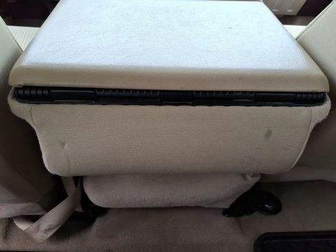 Used 2010 Ford F350 XLT AWD/4WD image 16
