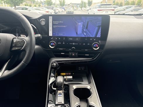 Used 2023 Lexus NX 350 AWD image 30