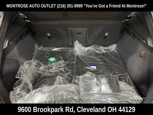 New 2026 Volvo XC40 B5 Plus w/ Protection Package Premier image 39