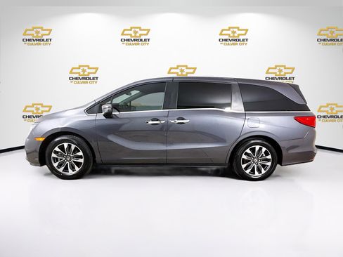 Used 2023 Honda Odyssey EX-L image 4