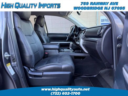Used 2016 Toyota Tundra SR5 w/ SR5 Upgrade Package AWD/4WD image 22