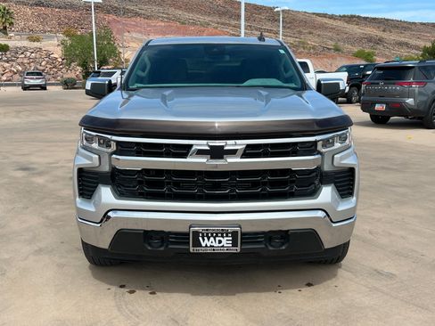 Used 2022 Chevrolet Silverado 1500 LT w/ LPO, Dark Essentials Package AWD/4WD image 9