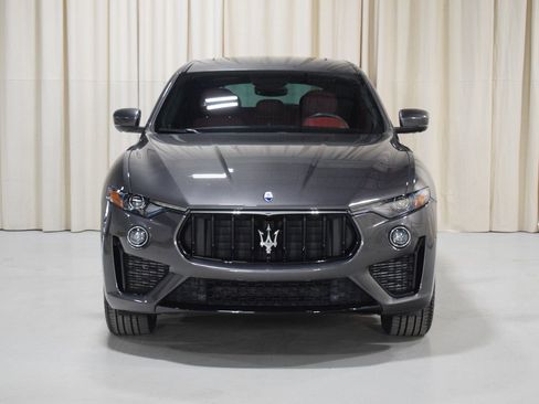 Certified 2022 Maserati Levante Modena AWD/4WD image 8