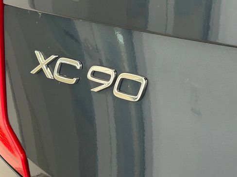 Used 2023 Volvo XC90 B6 Plus w/ Protection Package AWD/4WD image 39