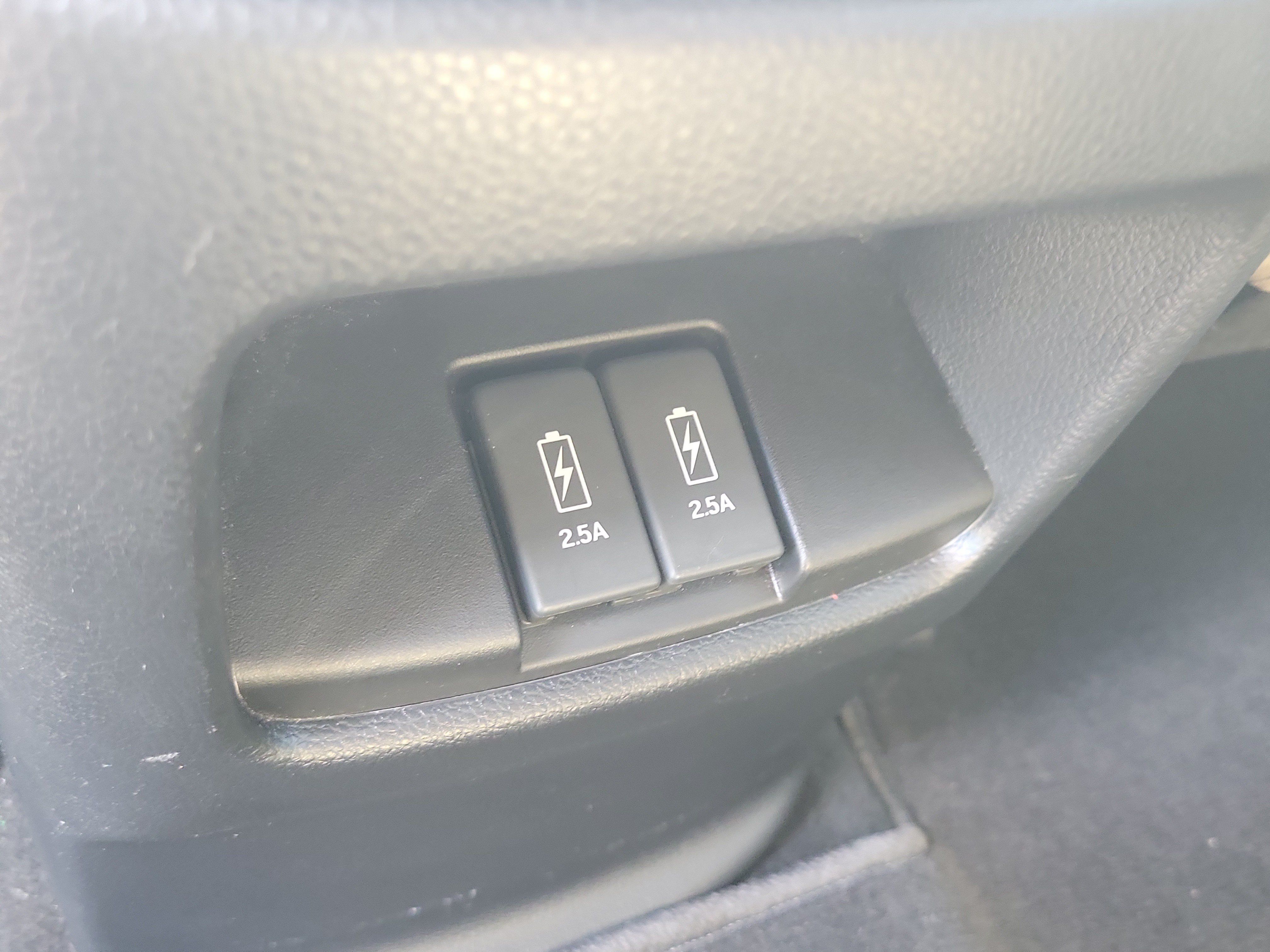 Used 2018 Honda CR-V Touring image 18