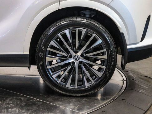 Used 2023 Lexus RX 350 Premium Plus w/ Cold Area Package FWD image 10