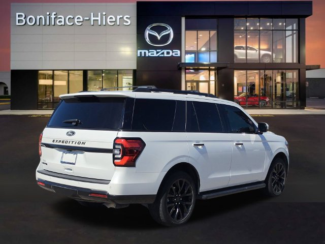 Used 2022 Ford Expedition Limited RWD image 4