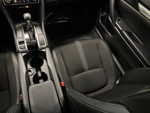Used 2019 Honda Civic Sport image 17