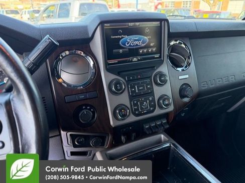 Used 2016 Ford F350 Lariat w/ Lariat Ultimate Package AWD/4WD image 20