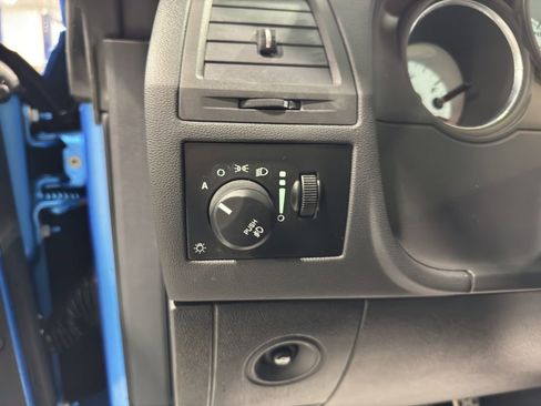 Used 2010 Dodge Challenger SRT8 w/ SRT Option Group II image 30