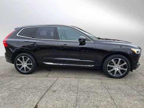 Used 2021 Volvo XC60 T5 Inscription w/ Advanced Package image 2