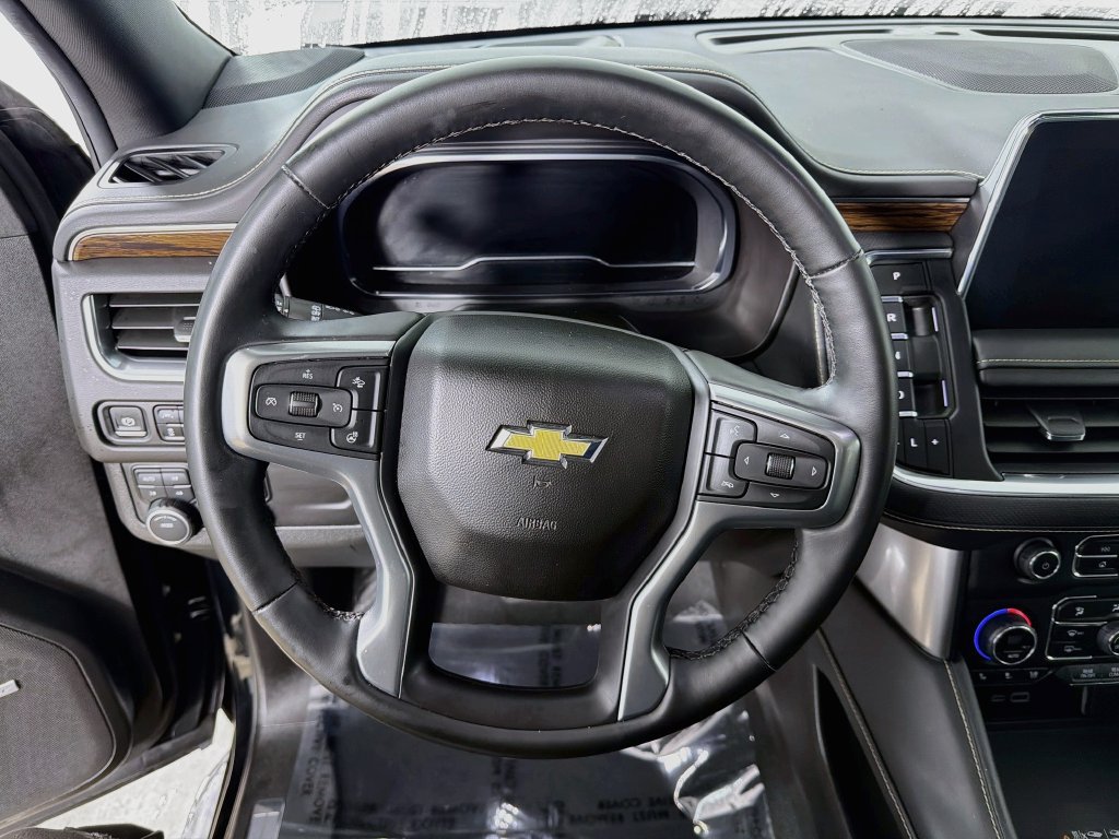Used 2024 Chevrolet Tahoe Premier AWD/4WD image 11
