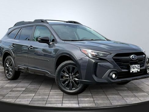 Used 2023 Subaru Outback Onyx Edition XT AWD/4WD image 3
