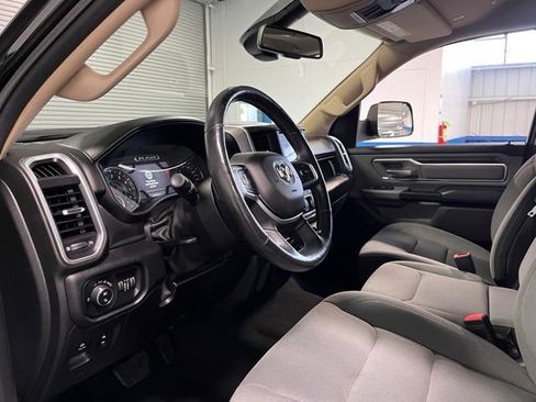 Used 2019 RAM 1500 Big Horn AWD/4WD image 22