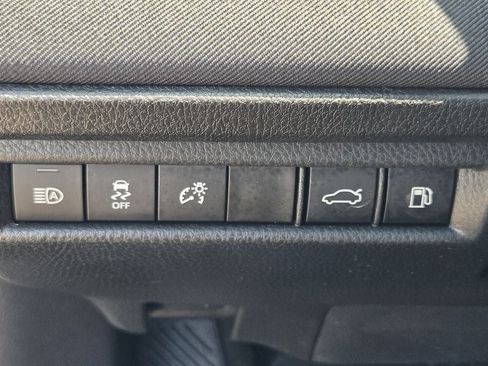 Used 2026 Toyota Camry LE FWD image 25
