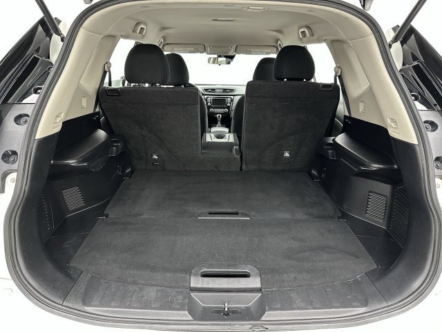 Used 2020 Nissan Rogue S w/ Special Edition Package AWD/4WD image 22