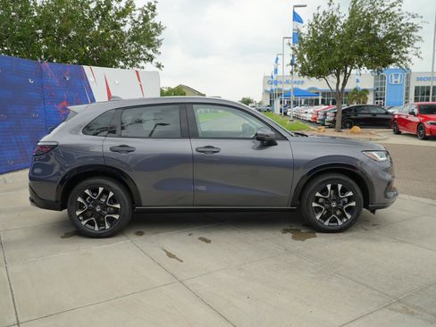 New 2027 Honda HR-V EX-L image 4