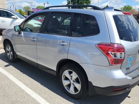 Used 2016 Subaru Forester 2.5i Premium w/ Protection Package #1 AWD/4WD image 6
