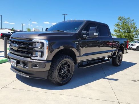Certified 2024 Ford F350 Lariat w/ Black Appearance Package AWD/4WD image 4