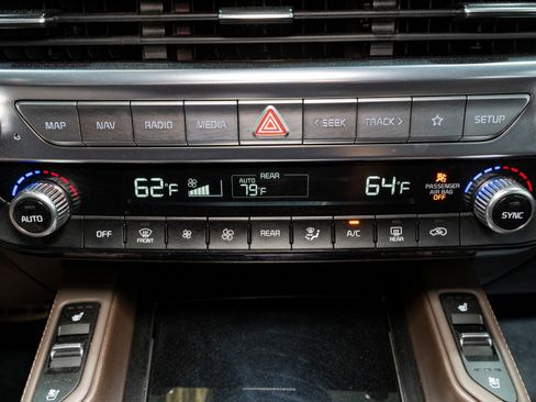 Used 2021 Kia Telluride SX image 23