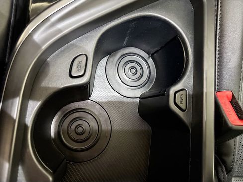 Used 2023 Kia Niro SX Touring image 15