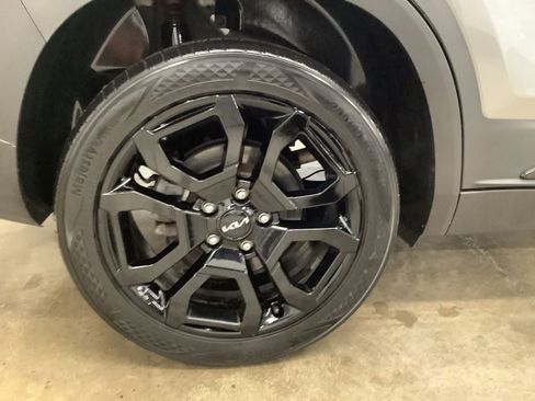 Certified 2024 Kia Seltos X-Line AWD/4WD image 22