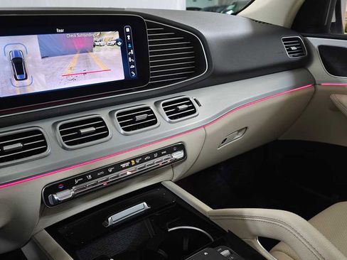 Used 2024 Mercedes-Benz GLE 350 4MATIC image 35