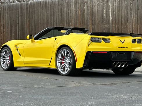 Used 2016 Chevrolet Corvette Z06 w/ 3LZ Preferred Equipment Group image 6