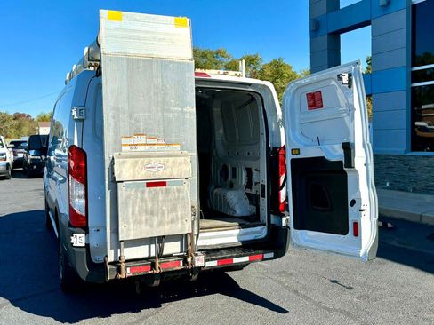 Used 2018 Ford Transit 250 130 Low Roof image 10