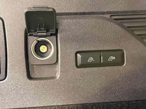 New 2026 Lincoln Nautilus Reserve w/ Jet Appearance Package image 35