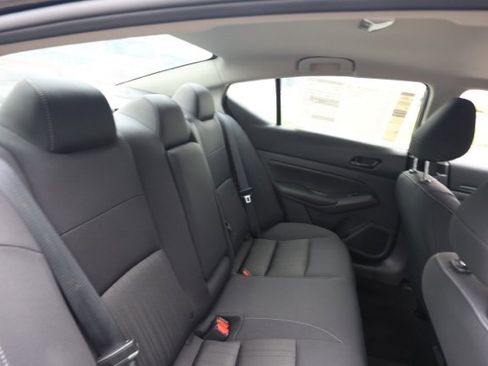 New 2025 Nissan Altima 2.5 S image 17