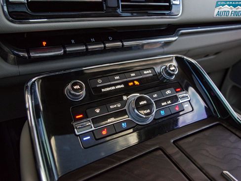 Used 2020 Lincoln Navigator Reserve w/ Equipment Group 208A Reserve image 19