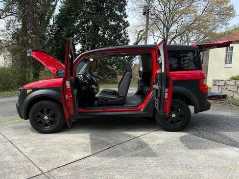 Used 2006 Honda Element EX image 39
