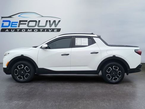 Used 2023 Hyundai Santa Cruz SEL w/ Activity Package image 6