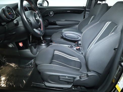 Used 2018 MINI Cooper S FWD image 18