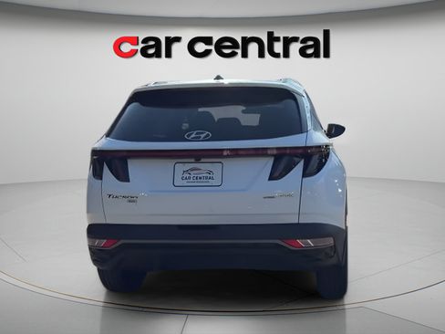 Used 2022 Hyundai Tucson Blue AWD/4WD image 4